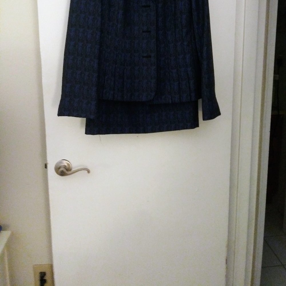 Business Suit
